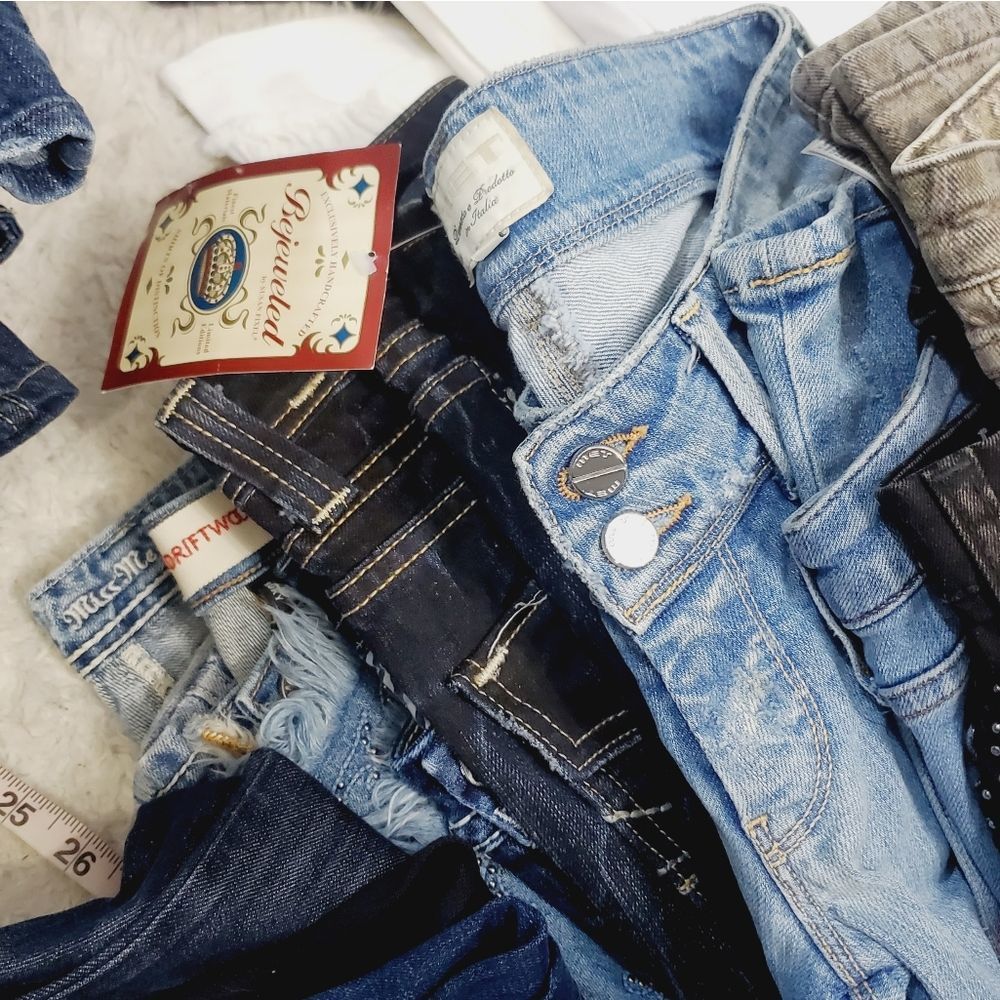 ❤DO NOT BUY! Like this Listing to tag my closet for Jeans❤❤❤ - Picture 16 of 16